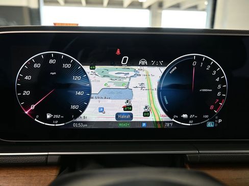 Used 2024 Mercedes-Benz GLE 450e 4MATIC image 40