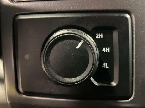 Used 2016 Ford F150 XLT w/ Equipment Group 301A Mid image 19