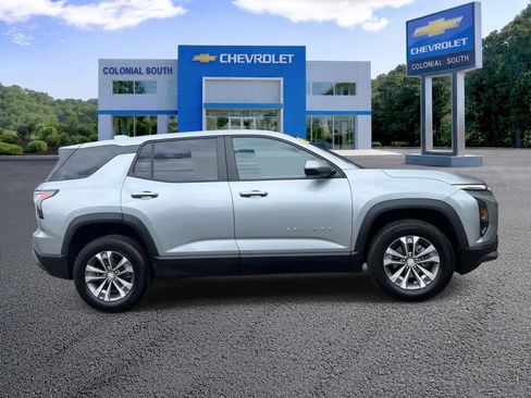 Certified 2025 Chevrolet Equinox LT w/ Safety and Technology Package AWD/4WD image 7