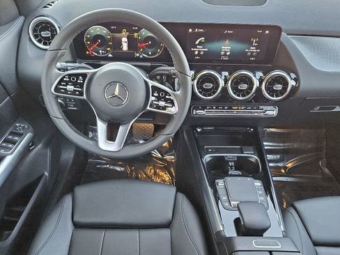 Certified 2023 Mercedes-Benz GLA 250 image 25