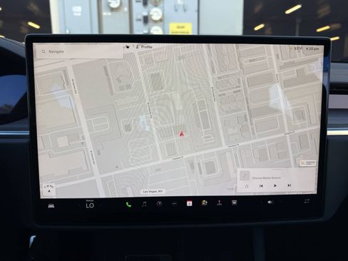 Used 2021 Tesla Model S Long Range AWD/4WD image 13