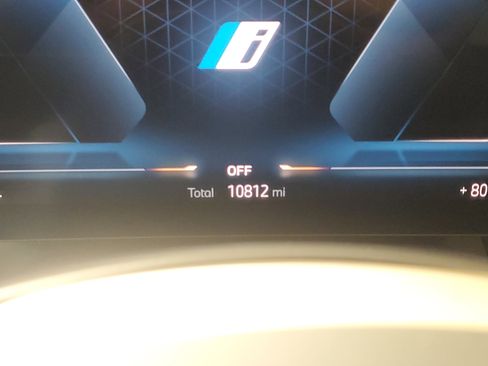 Certified 2025 BMW iX xDrive50 image 16