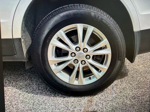 Used 2020 Cadillac XT5 Luxury FWD image 41