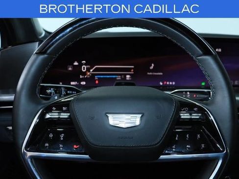 Certified 2025 Cadillac Escalade IQ Sport 2 AWD/4WD image 21