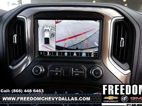 Used 2022 Chevrolet Silverado 2500 High Country w/ Safety Package II image 17