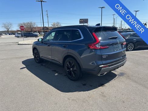 Used 2023 Honda CR-V Sport Touring image 4