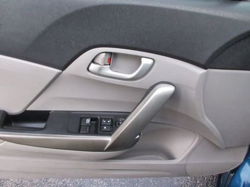 Used 2012 Honda Civic LX image 12