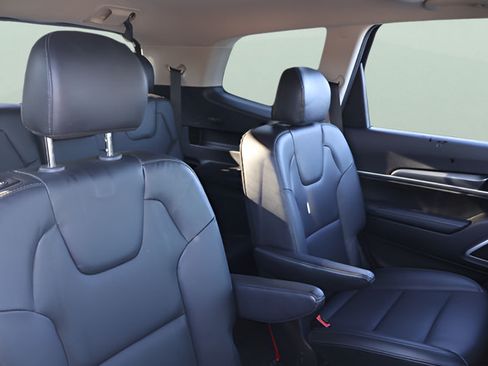 Used 2020 Kia Telluride S AWD/4WD image 16