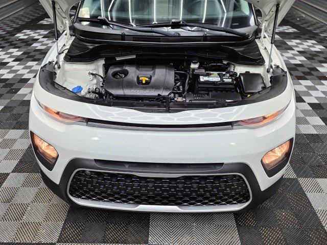 Used 2021 Kia Soul LX FWD image 32