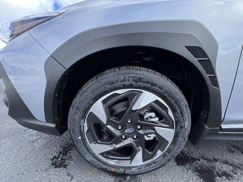 Certified 2025 Subaru Crosstrek 2.5i Limited w/ Crosstrek Mirror Package image 34