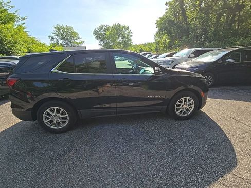 Used 2022 Chevrolet Equinox LT FWD image 9
