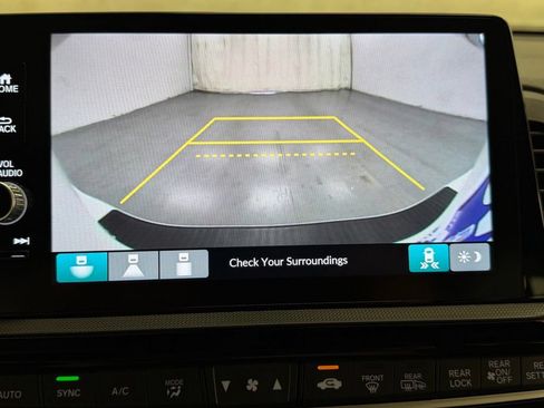 Used 2025 Honda Odyssey EX-L image 27