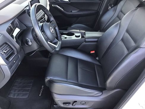 Used 2023 Nissan Rogue SV w/ SV Premium Package AWD/4WD image 7