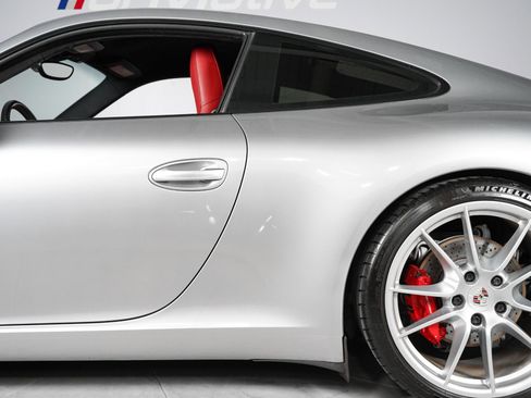 Used 2013 Porsche 911 Carrera S RWD image 8