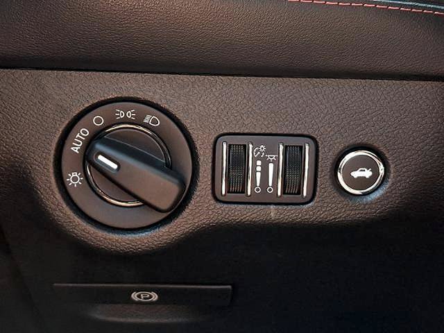 Used 2023 Dodge Challenger R/T Scat Pack RWD image 23
