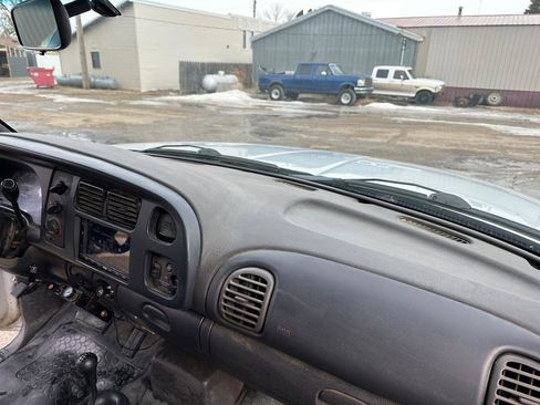 Used 1998 Dodge Ram 2500 Truck Quad Cab 6.5-ft. Bed 4WD image 15