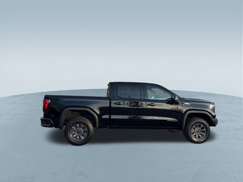 New 2026 GMC Sierra 1500 AT4X image 10