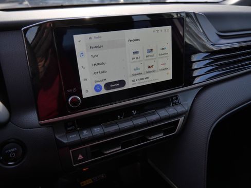 Certified 2025 Toyota Camry SE image 22