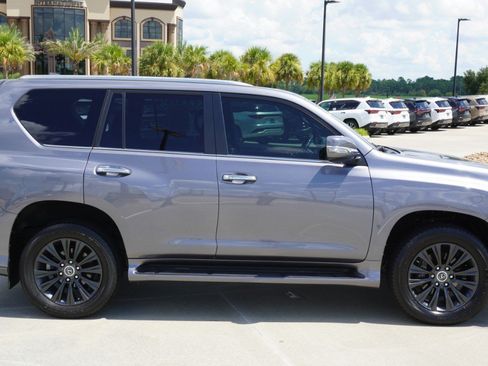 Certified 2023 Lexus GX 460 Premium w/ Accessory Package AWD/4WD image 4