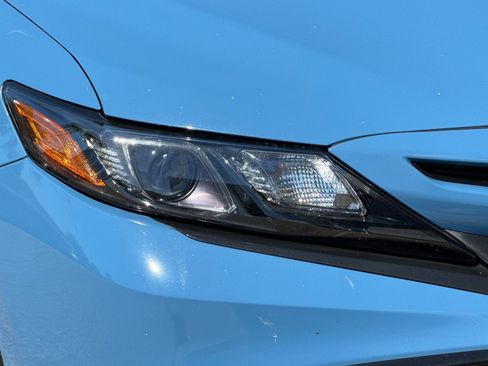 Used 2024 Toyota Camry SE FWD image 10
