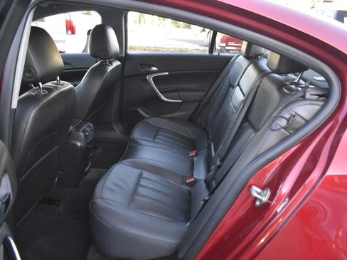 Used 2013 Buick Regal Premium FWD image 18