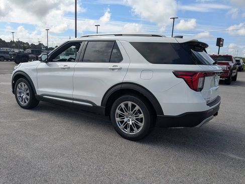 New 2026 Ford Explorer Platinum RWD image 6