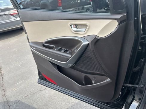 Used 2017 Hyundai Santa Fe Sport image 28