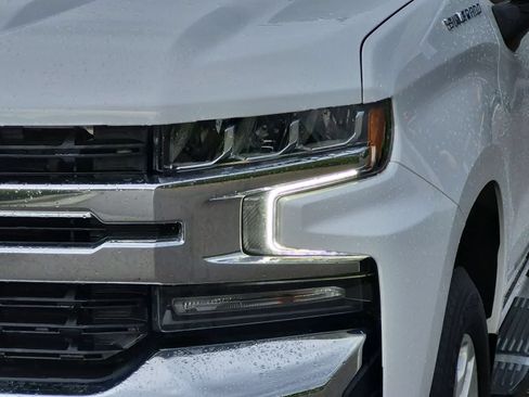 Used 2021 Chevrolet Silverado 1500 LT AWD/4WD image 11