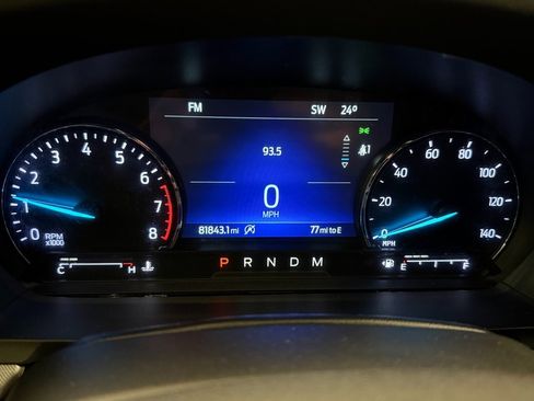 Used 2020 Ford Explorer XLT image 9