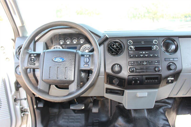 Used 2015 Ford F250 XL w/ Power Equipment Group RWD image 23