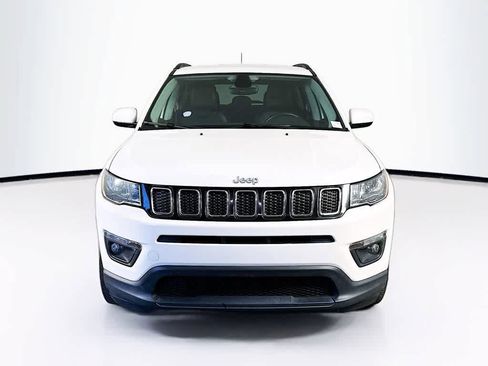 Used 2018 Jeep Compass Latitude FWD image 6