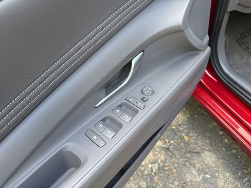 Certified 2023 Hyundai Elantra SEL w/ Convenience Package FWD image 9