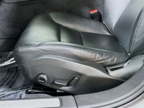 Used 2024 Volvo S60 B5 Core image 19