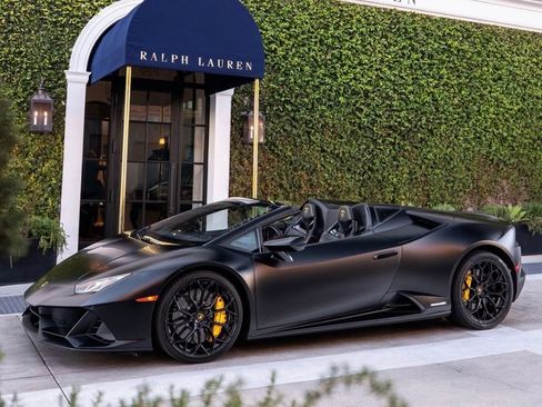 Used 2024 Lamborghini Huracan EVO AWD/4WD image 4