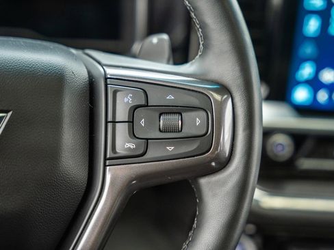 Used 2024 Chevrolet Silverado 1500 High Country w/ High Country Premium Package AWD/4WD image 36