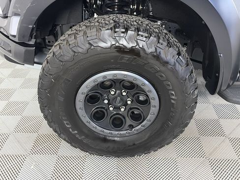 Certified 2025 Ford F150 Raptor AWD/4WD image 8