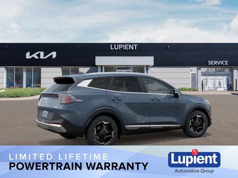 New 2026 Kia Sportage EX image 9