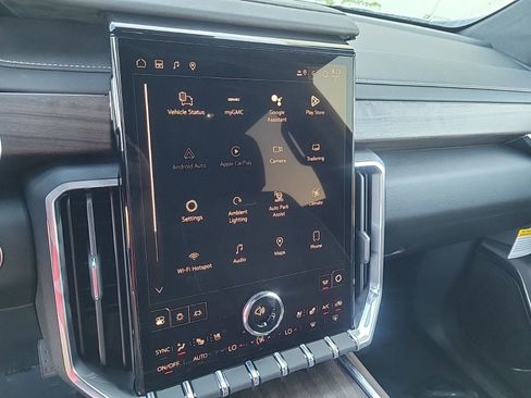 New 2026 GMC Acadia Denali Ultimate image 17