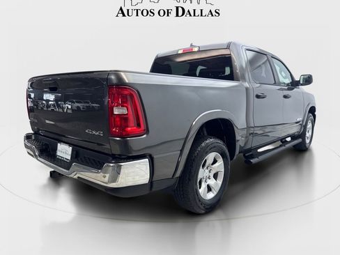 Used 2025 RAM 1500 Big Horn AWD/4WD image 6