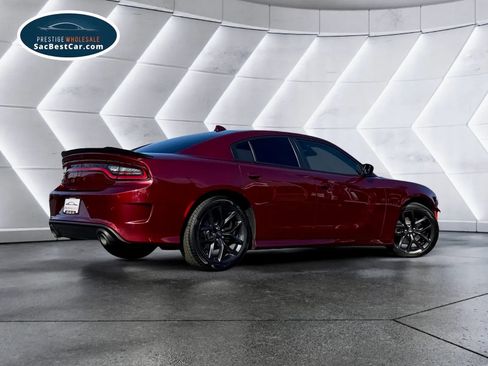 Used 2022 Dodge Charger R/T w/ Blacktop Package image 8