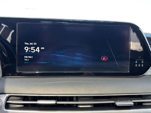 Used 2023 Hyundai Palisade Limited AWD/4WD image 18