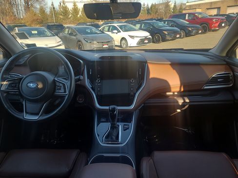 Used 2022 Subaru Outback Touring image 19