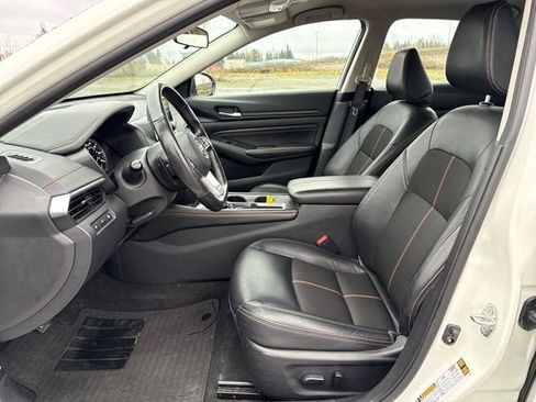 Used 2022 Nissan Altima 2.5 SR image 15