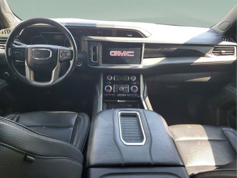 Used 2021 GMC Yukon Denali RWD image 9