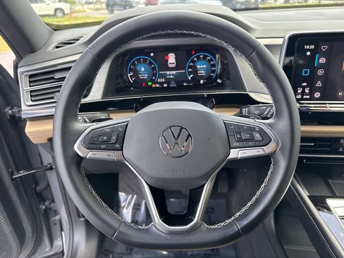 Used 2024 Volkswagen Atlas Cross Sport SE image 22