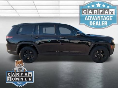 Used 2023 Jeep Grand Cherokee L Laredo image 32