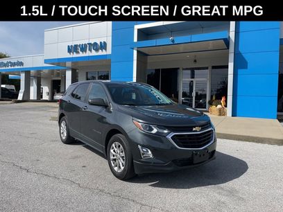 Used 2021 Chevrolet Equinox LS w/ LS Convenience Package