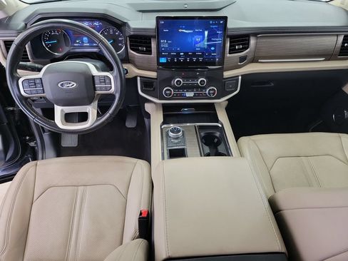 Used 2022 Ford Expedition Max Limited RWD image 18