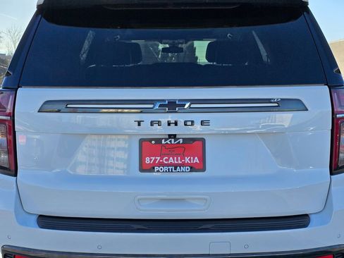 Used 2022 Chevrolet Tahoe Z71 w/ Luxury Package image 13