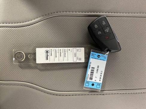 Certified 2024 Chevrolet Silverado 2500 LTZ w/ LTZ Convenience Package image 30